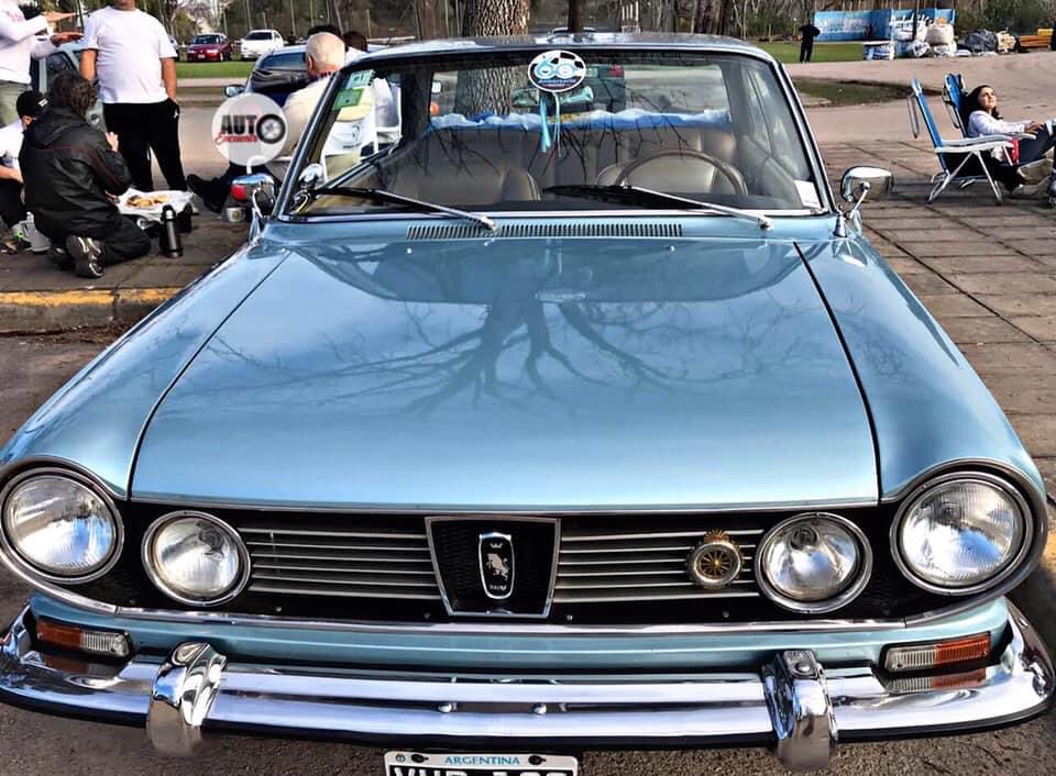 AutoEncuentro's tweet photo. Buen domingo!! Hoy les traemos esta hermosa Coupe #toriTorino TS año 1970! 
Una reliquia! 🤩 https://t.co/tUiObw73Ou