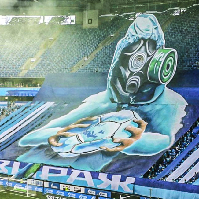 Football 1-0 Coronavirus.

Russian side Zenit unveiled this powerful tifo over the weekend.