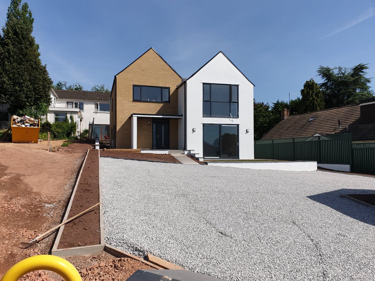 Nice to see the end product. Now to start taking the original house down behind to make way for the second new one.