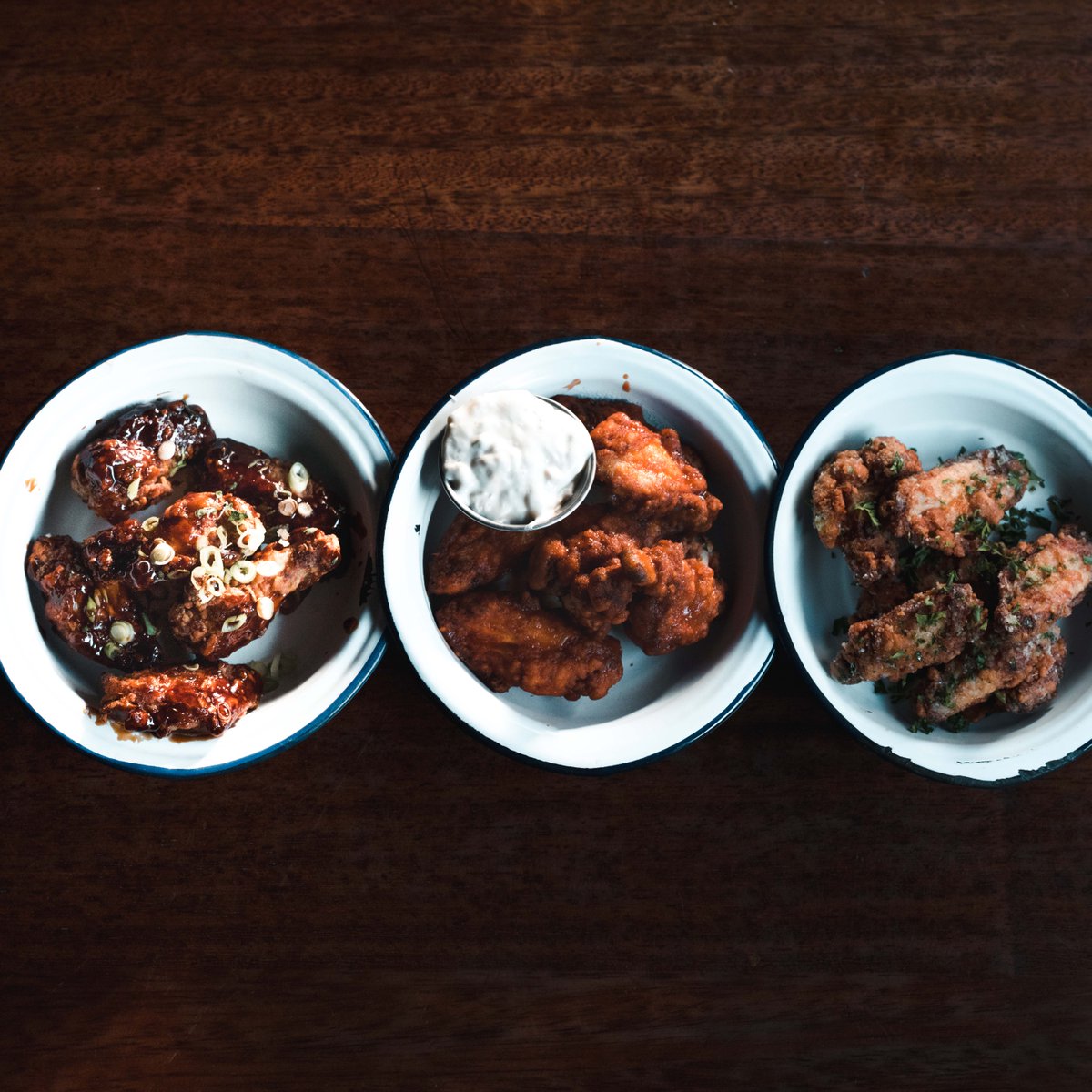 DraftHouseCS's tweet image. What's the first thing you'll order when we're open next week?

We'd say one of our 3 flavours of wings, washed down with a pint of craft beer is a good place to start!

#DraftHouse