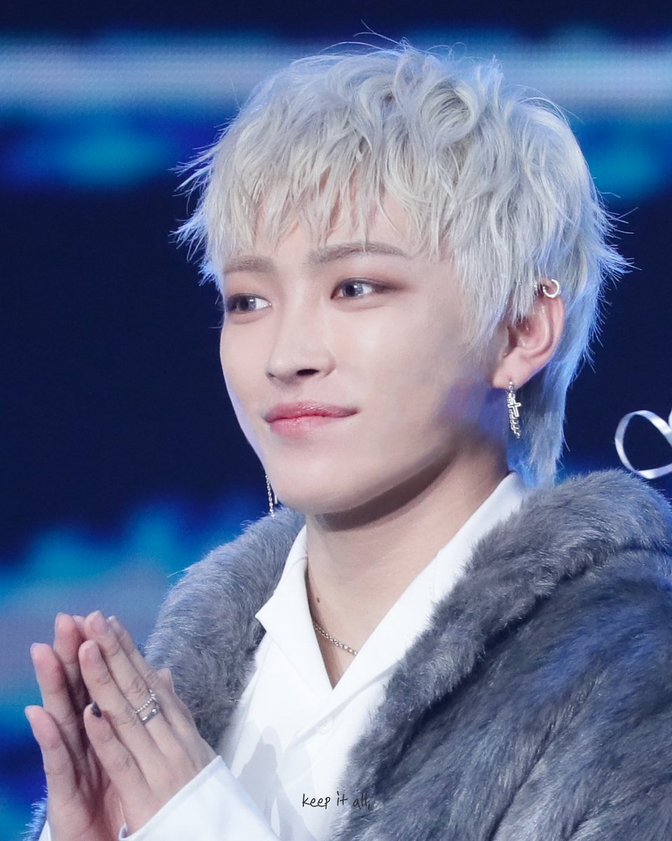 Here we have the ultimate Ice King vibe  #ATEEZ    #에이티즈  