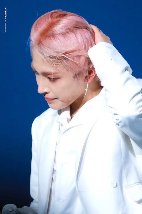  #ATEEZ    #에이티즈  