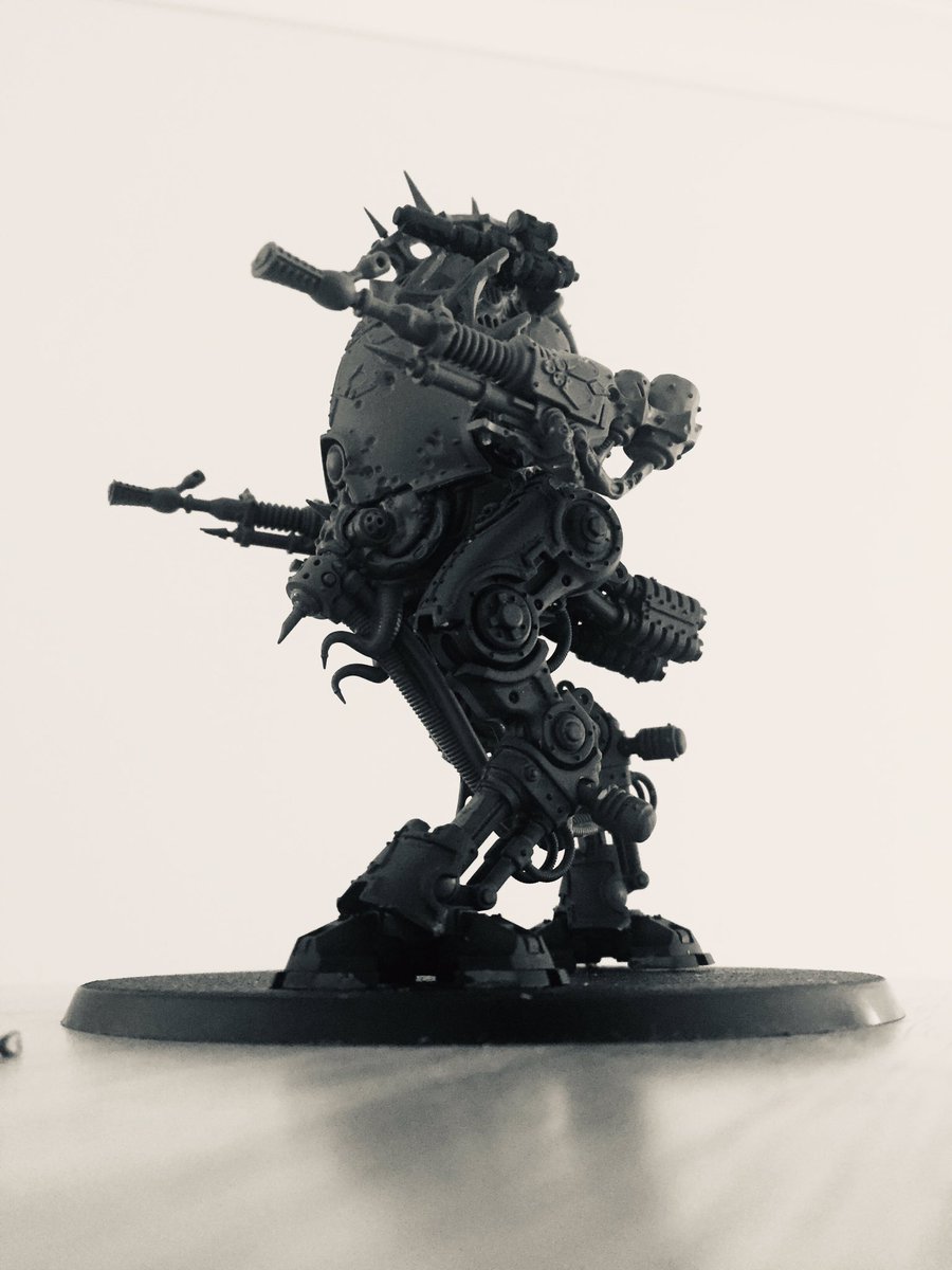 monkeylikesjam's tweet image. Slow progress but war dog number 3 Allmost there. Pending filling and tentacles. #warmongers #WarhammerCommunity #warhammer40000