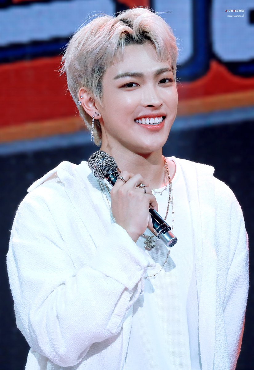 My king is happy, just look at that smile!  #ATEEZ    #에이티즈  