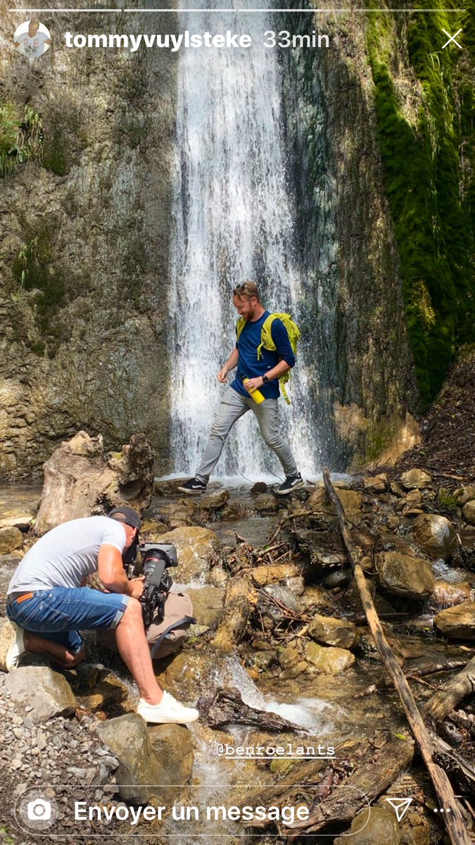 Sur la Route des Vignobles Alpins en #savoiemontblanc. 5 jours de tournage dans le vignoble avec la TV belge @evenaartv s’achèvent. Merci à <a href="/benroelants/">Ben Roelants</a> pour son enthousiasme et son professionnalisme.Hâte de voir les superbes images saisies par le cameraman <a href="/TommyVuylsteke/">Tommy Vuylsteke</a>
