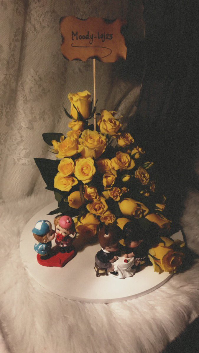loooge20_loooge's tweet photo. @N1ill_ دي اخر هديه وصلتني 💜💜💜جعل ربي لا يحرمني منه ويخليه لي طول العمر https://t.co/SMOJxlHtEO