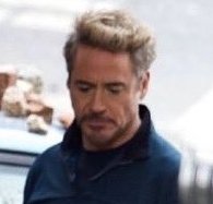 Olhando pra onde Senhor Downey?