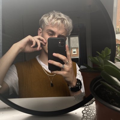 Conor tweet media