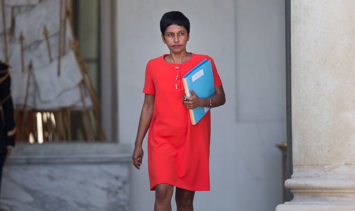 SirenesFR's tweet photo. 🇫🇷 FLASH - Ericka #Bareigts (Union de la Gauche) est élue maire de #SaintDenis (La #Réunion) avec 57,8% des voix. Elle devient la 1e femme à diriger la capitale de l’île. (Estimations FranceInfo) https://t.co/ns8UbuF6QG
