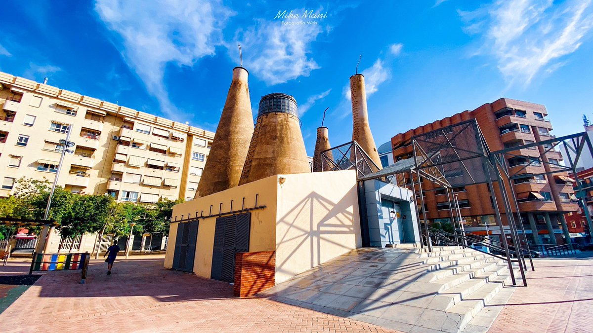 MikeFotoLife's tweet photo. Las Chimeneas, Elche.
•
©️Mike Mani - Fotografía web
•
#laschimebeasdeelche #elche #elx #estructuras #fotografía #photography #igerselche #visitelx #visitelche #plazadelaschimeneas #elchesolypalmeras #comparteelche #patrimonioilicitano #fotosdeelche #fotosdelx https://t.co/wDsZuPgLQw