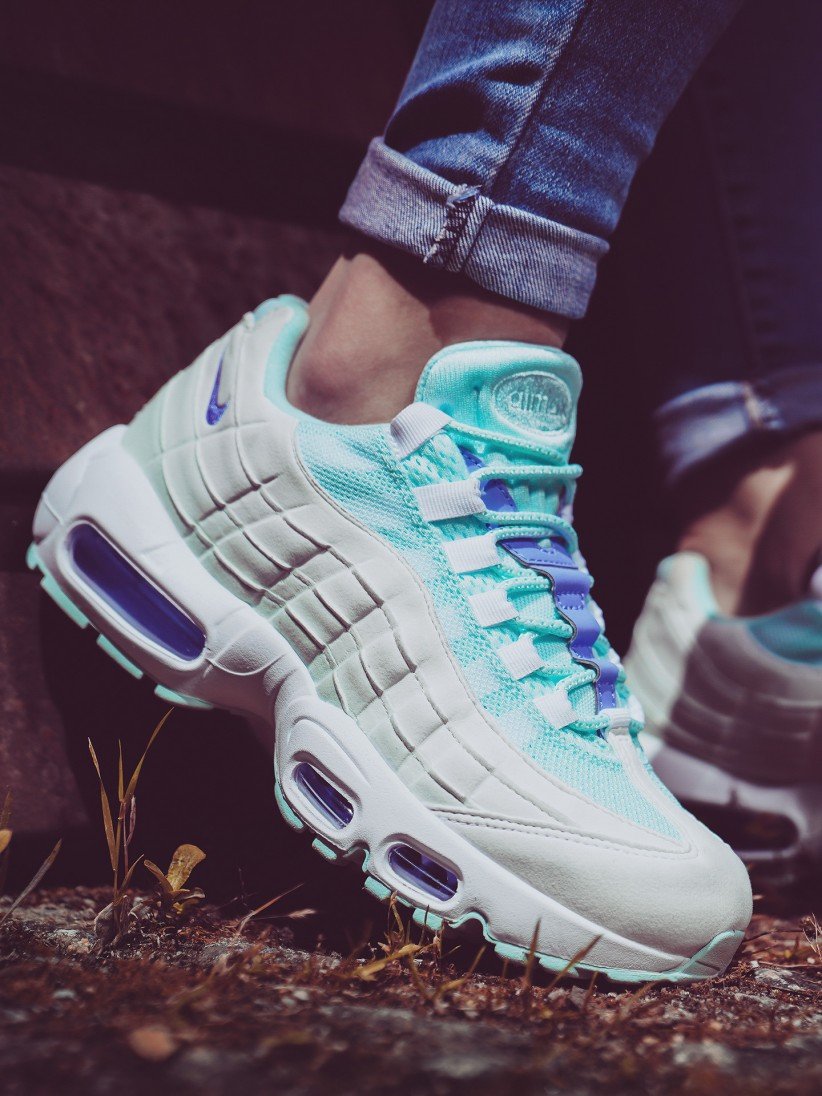 teal tint air max 95