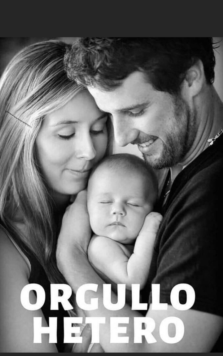 JulioXtomania's tweet photo. Hombre, Esposo y Padre de Familia. Me siento orgulloso de ser heterosexual acorde a mi naturaleza. #OrgulloHetero https://t.co/T5TLVtVQbE