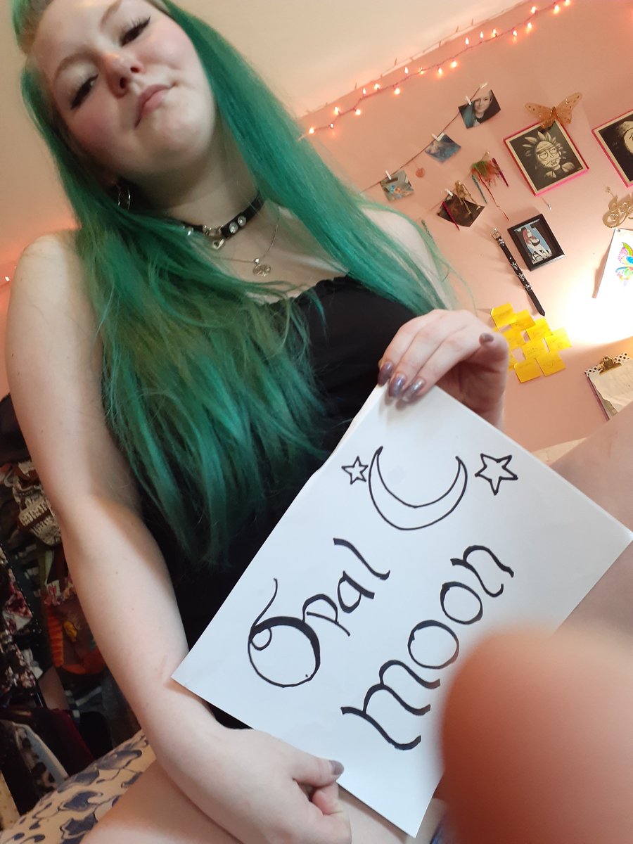 TheRealOpalMoon's tweet photo. Calling all 18+ Content creators! I'm trying to network on twitter since this account is new! I have 1800+ instagram followers and i'm looking to do some p4p 's with some other creators! Lets help eachother out! #onlyfans #onlyfansnewbie #nsfw https://t.co/mUOFHBEpdZ