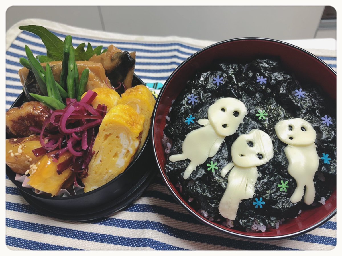 ぱんだまん En Twitter 今日のお弁当 こだま だよ フォロワーさんのを真似っこしてみた なかなかシュールでかわいい笑笑 お弁当 キャラ弁 デコ弁 こだま もののけ姫 お弁当作り楽しもう部 今週もがんばろう