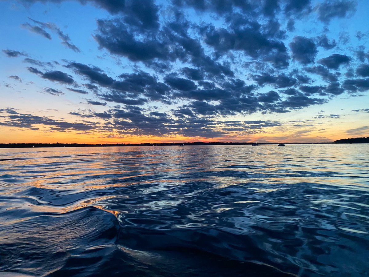 Okoboji Good Times tweet media