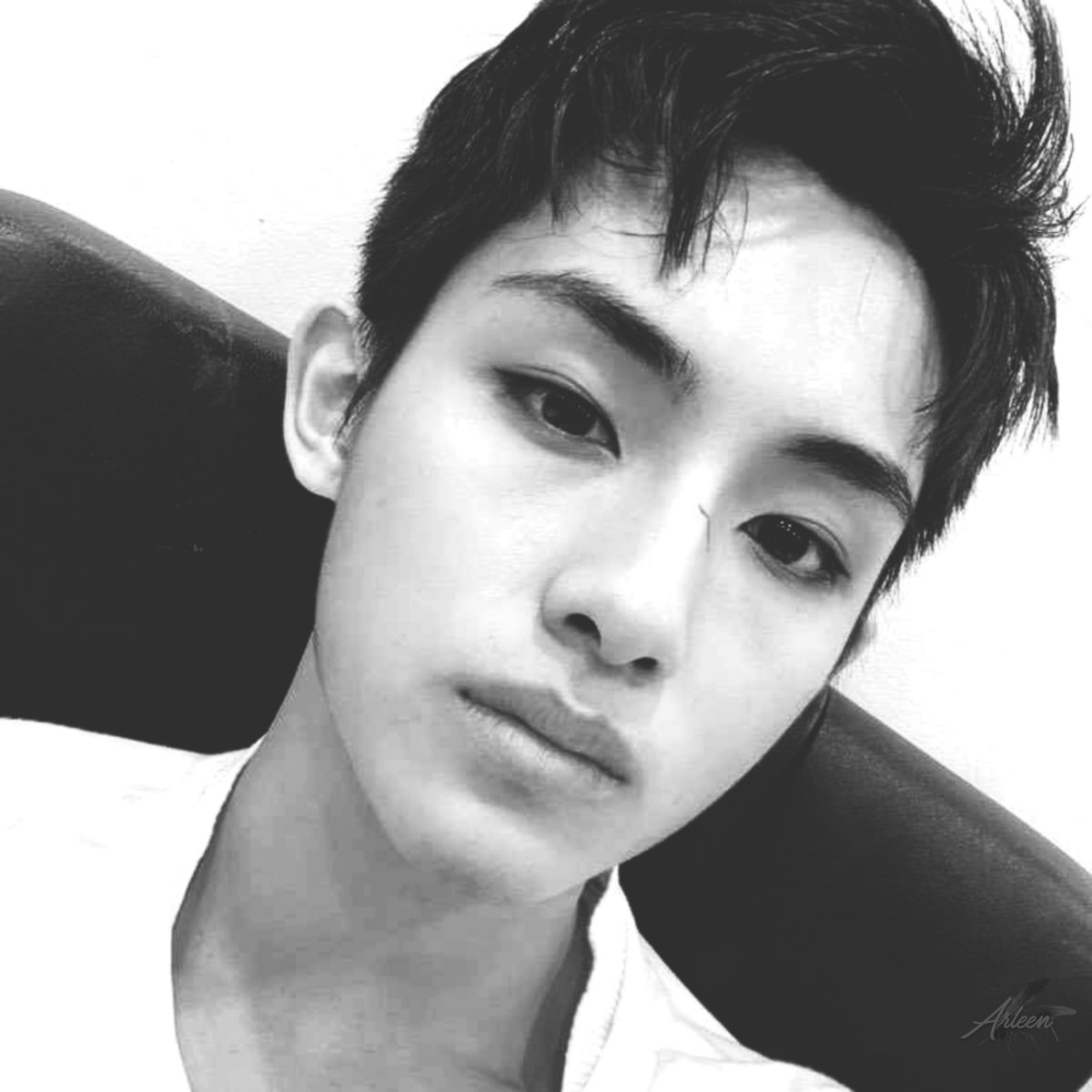cyrilena_'s tweet photo. Winwin Aesthetic pack  / Layout Pack

#Winwin #NCT127 #WayV
#WeiShenV #威神V #WINWIN #董思成 #bnw
 #Winwinaestheticpack #WayVesteticpack #Winwinlayoutpack #layoutpacks 

⛔ retweet or ♥ if you save/use it 

Please support me, don't remove my logo. https://t.co/jVlaolHzbu