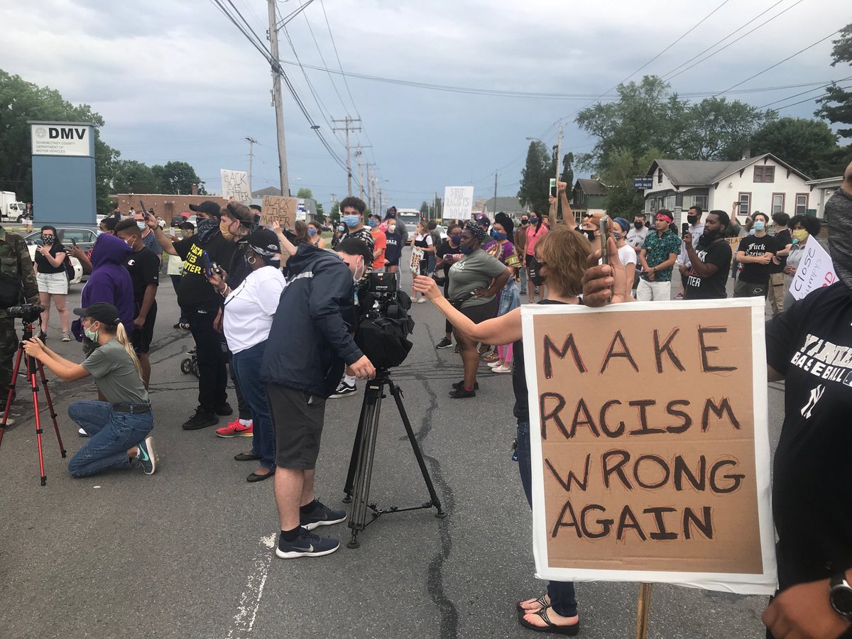 Paul Buckowski tweet media