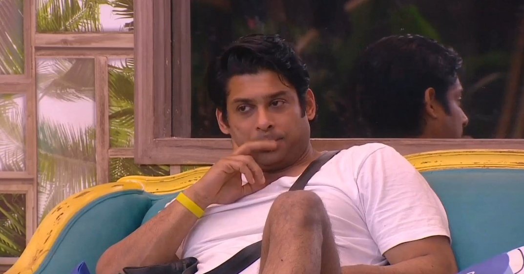 Shehnaaz zindagi mein ye gaath jaise tu toh lgne p chlti hai or (pause) shyd teri zindagi mein aaise bht log aaye honge or instances aaye honge jaha (pause) zubaan ki kimat nahi hogi & she was shocked to m smjh skta hu she cutted n said meri bht pkki n he was like m apni baar krr