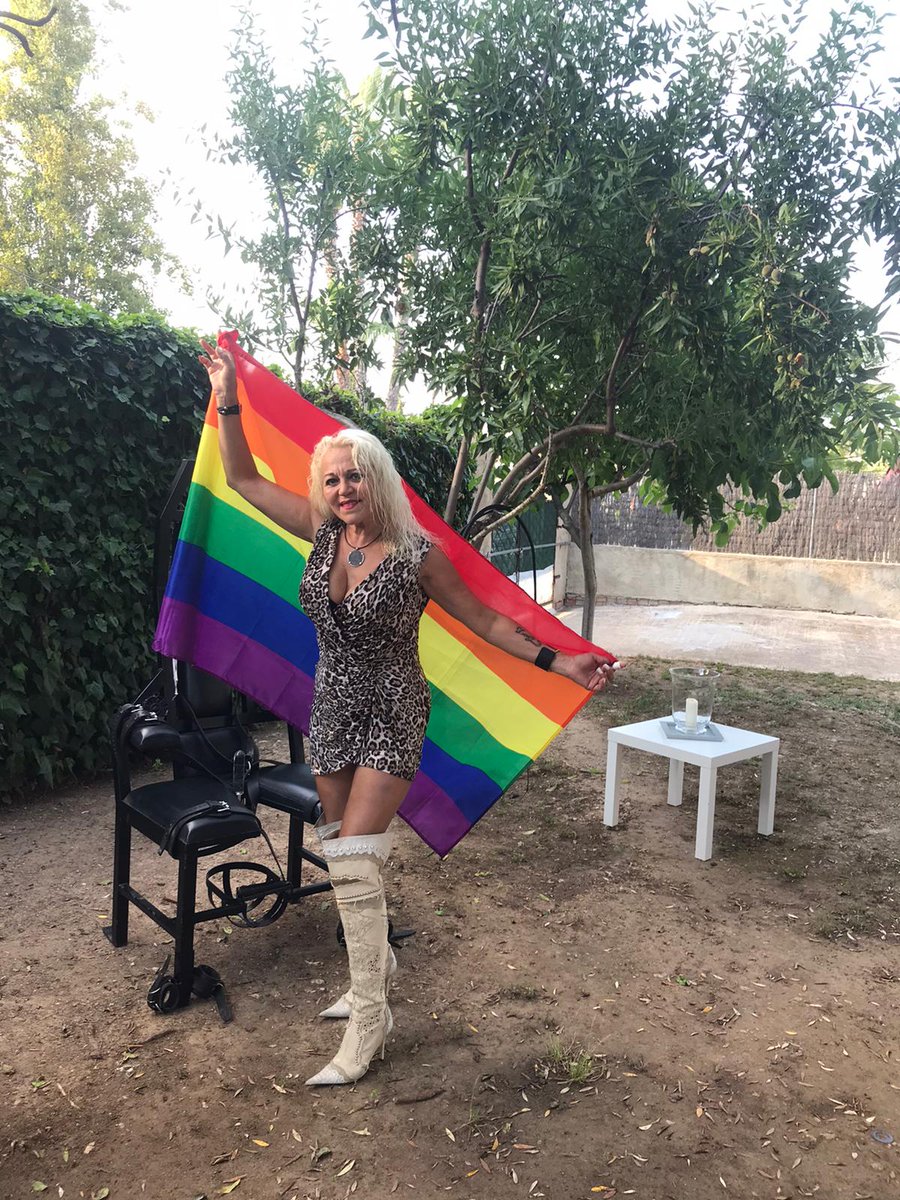 Espero tubieran un feliz dia,!!!! YO SIIII <a href="/BdsmHoyMagazine/">BdsmHoy</a> @FemocracyBCN <a href="/femocracyglobal/">Femocracy Global</a> @femocracyMADRID <a href="/FemocracySpain/">Femocracy Spain</a> <a href="/Spiritdenniscol/">Spirit</a> <a href="/DiagonalHosting/">Diagonal Hosting</a> @BdsmMazmorra <a href="/EnlaorbitadeIO/">En la órbita de ÍO</a> <a href="/JardinSecretoSM/">Jardin Secreto Bdsm</a> <a href="/Dictatress/">Dictatress</a> <a href="/FemocracyHousto/">FemocracyHouston</a> <a href="/carlita74785811/">carlita LM</a> @SlaveDavid1970