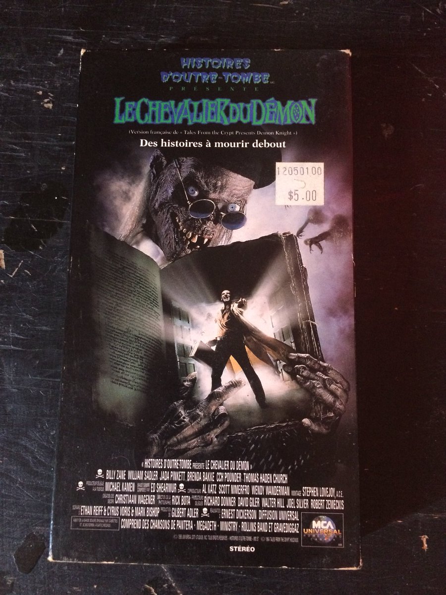 facedebarbe's tweet photo. VHS of the night Demon Knight VF from the tales from the crypt! One of my favorite horror movies of all time #HorrorMovies #vhsclassic #metalhead #metalheads #heavymetal https://t.co/E02nJhKHRH
