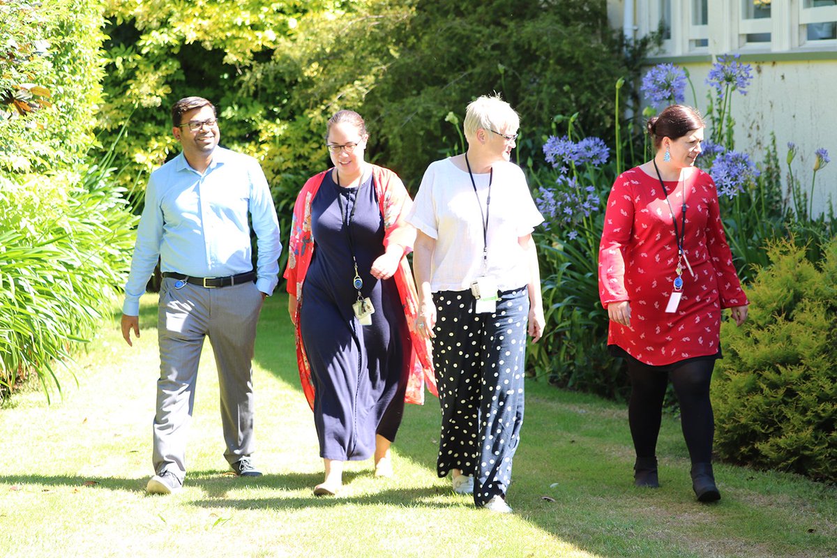 We are seeking local businesses to join our staff advantage scheme. 
MidCentral has more than 2500 staff and a collection of businesses offer deals to our staff and reap the benefits of our large workforce.
Email ashleigh.wallace@midcentraldhb.govt.nz for info.