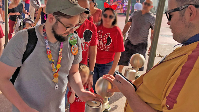 HOW TO NAVIGATE THE DISNEY PARK RESERVATION SYSTEM - Planning to visit Walt Disney World in the future? There is a new park reservation system from Disney called Disney Park Pass. See what you have to know before you go. favoritegrampy.com/how-to-navigat…