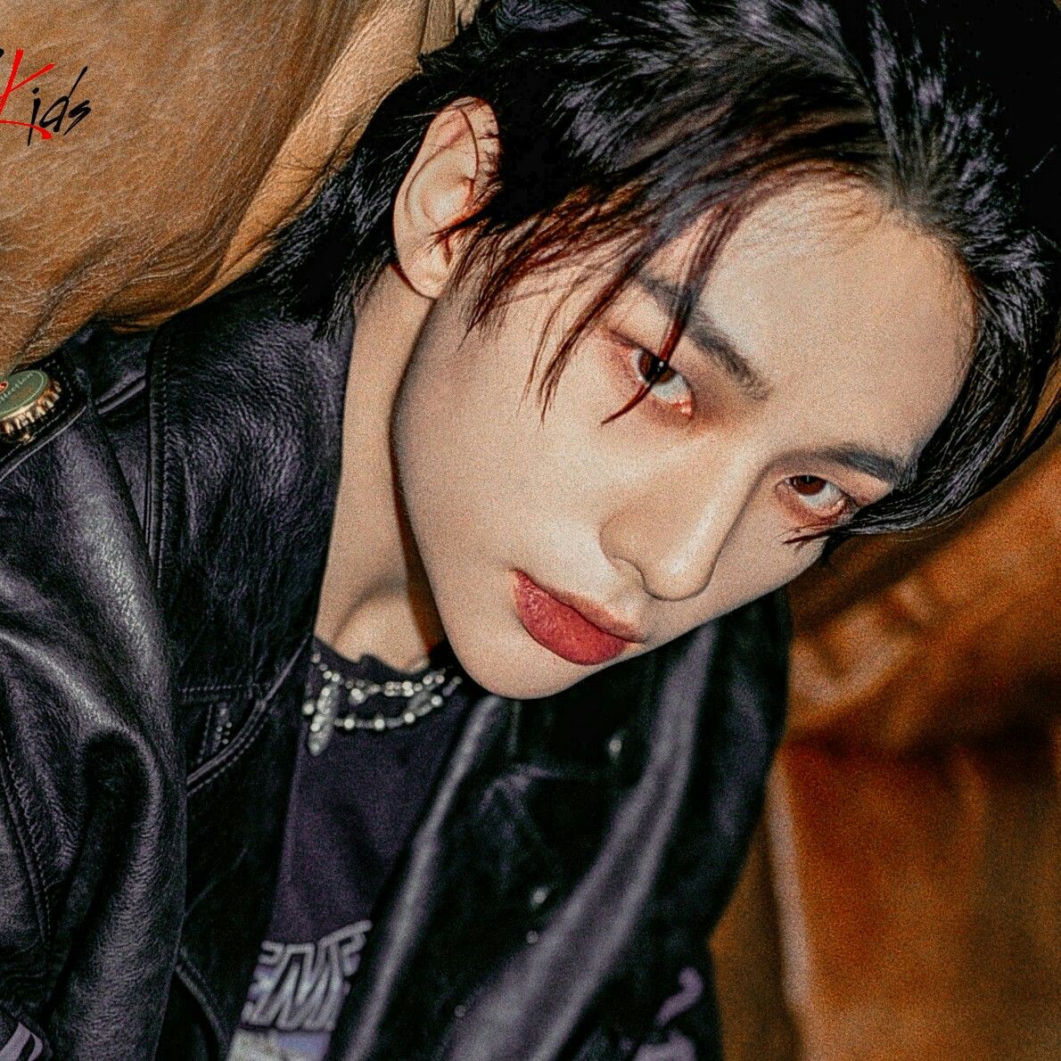 birinci ikisi ayni kisi dimi?? ikincisi ayni kisiyse acil isim alayim