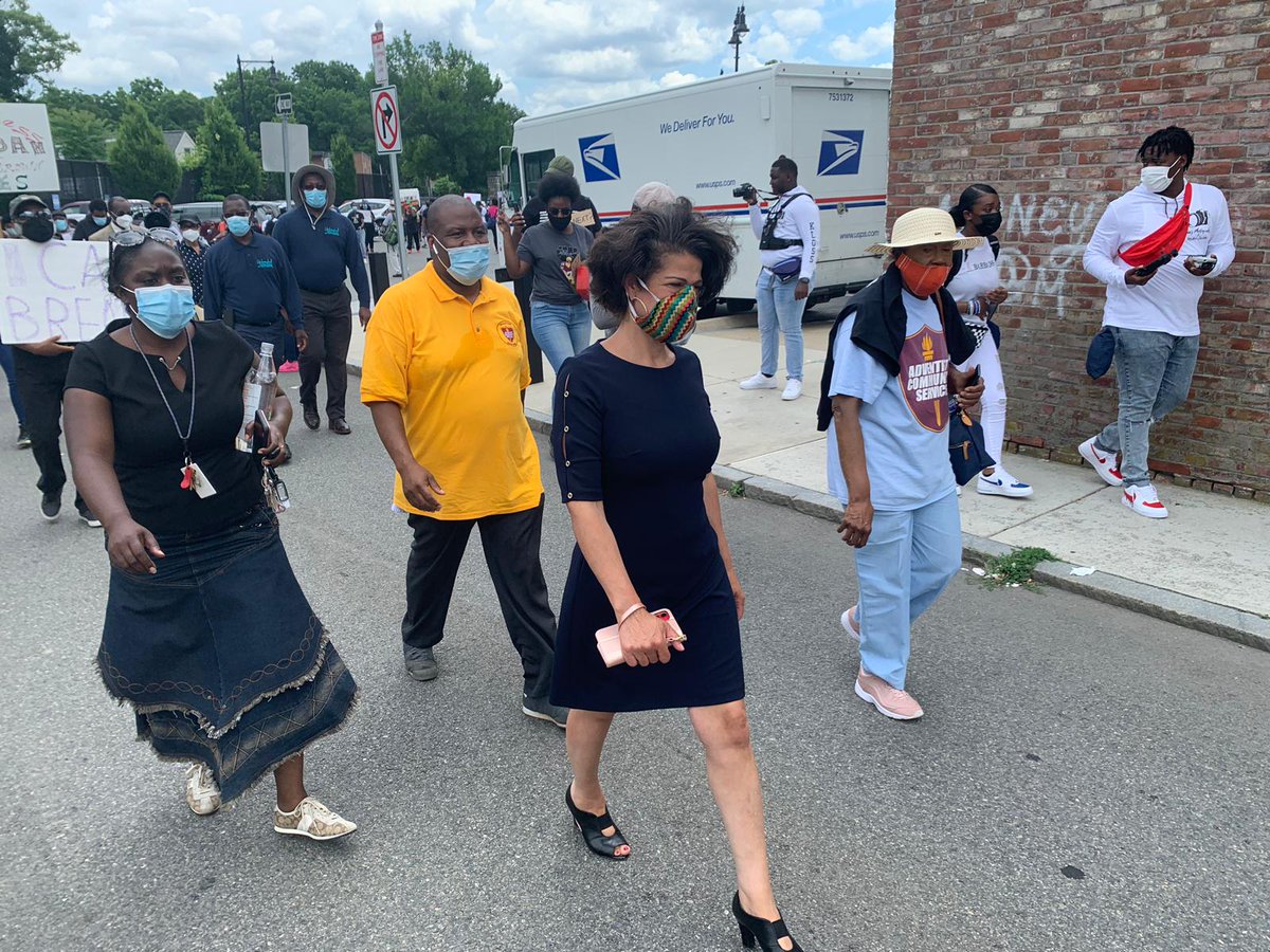 juliaforboston's tweet photo. Ended my day alongside members of Seventh Day Adventists churches who marched for #blacklives from Mattapan to Dorchester. It was incredibly powerful to be filled with hope, faith and unwavering commitment to persevere against the odds. Rock your masks &amp; march on. #boldandblessed https://t.co/diuTLw9nP7