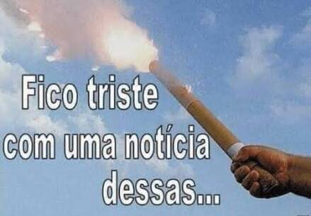 Chandler on Twitter: "Alguém me manda o meme da notícia triste e o cara  soltando fogos"