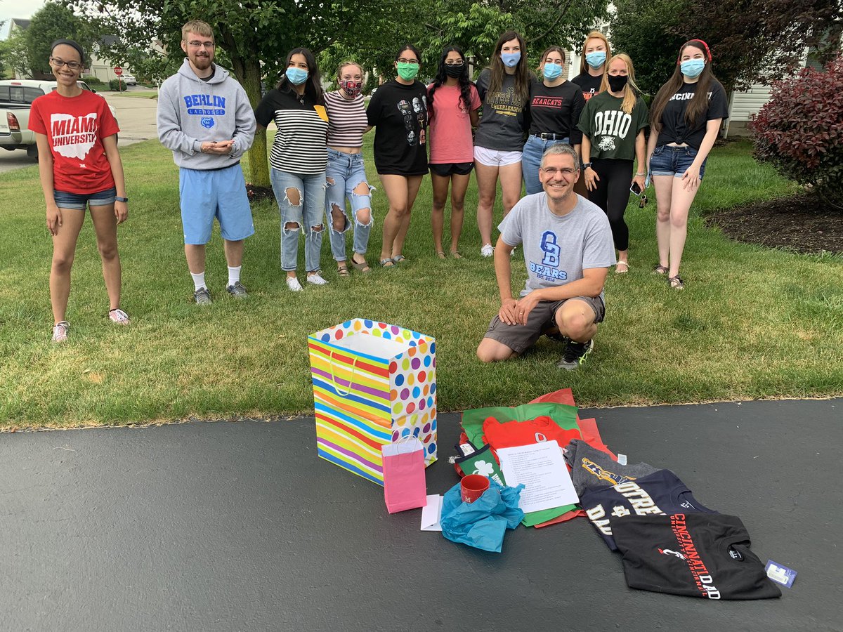 ben_mckibben's tweet photo. Special DAD treat from my AP Research kiddos. To celebrate Fathers’ Day, these students surprised me with college Dad shirts. Must be my awesome dad jokes! Love you all!You will be missed! @Todd_spinner @berlinbears2020 https://t.co/JT6iDFkaPk