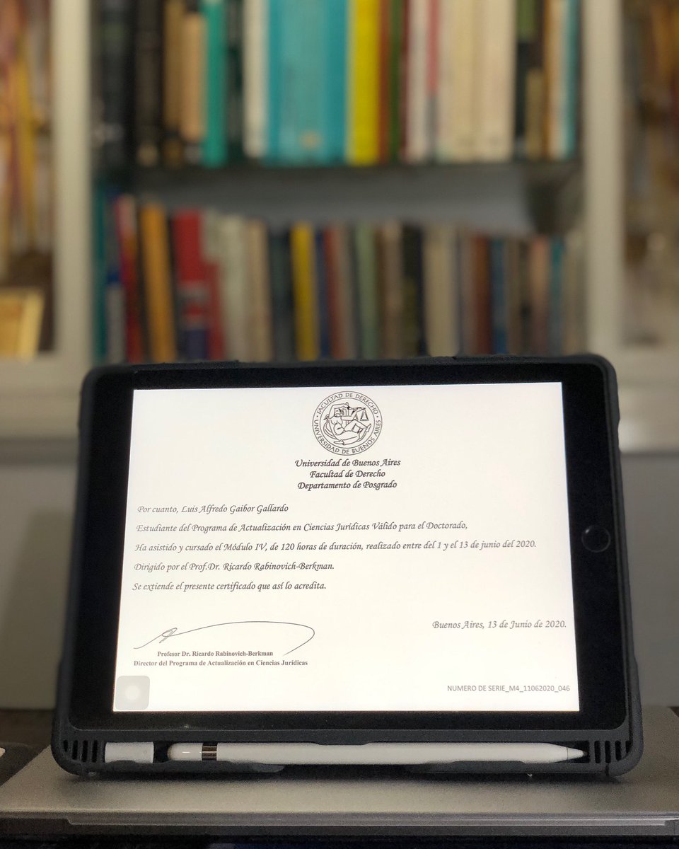 luisgaiborg's tweet photo. ¿Cómo van con sus clases? 

Gracias a Dios al fin pude terminar las clases finales de doctorado en la universidad de #BuenosAires nunca imagine que este periodo final lo iba a tener que recibir de manera virtual.

Definitivamente el mundo cambió, debemos adaptarnos. https://t.co/OyscLWyNS9