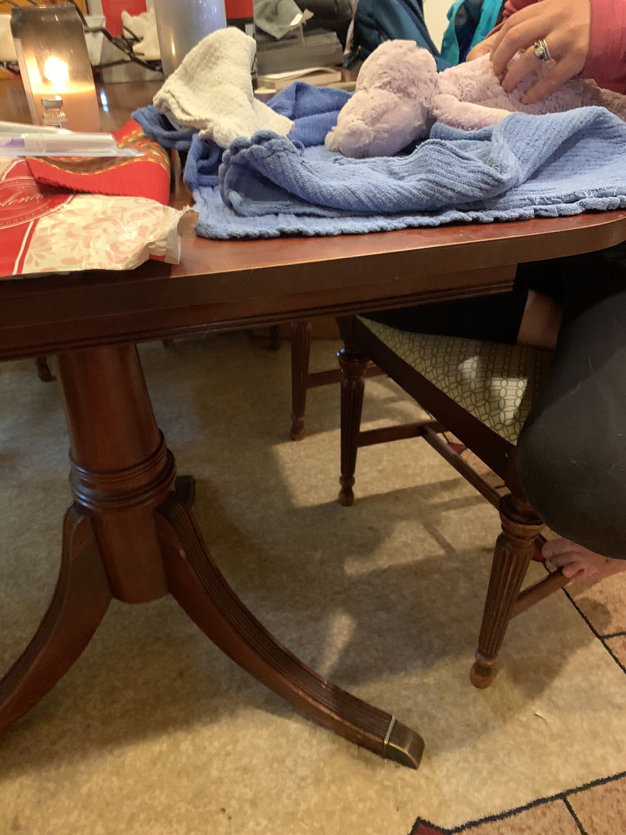 When your #surgparenting wife requests “table up!” in the makeshift OR, and you remind her the dining room table isn’t really adjustable. @LiesePruitt <a href="/UofU_FMRes/">UofU FM Residency</a> <a href="/UofUSurgery/">UofUSurgery</a> @UofU_Anesthesia
