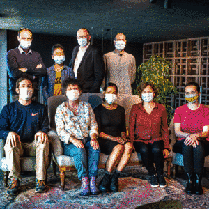 Le cinéma L'Atalante a rouvert ses portes au public le 24 juin. Faisant partie des premières salles culturelles à bénéficier du déconfinement, certains gestes barrières comme le port du masque à l'entrée sont de rigueur.  twib.in/l/p6nepnL7A675