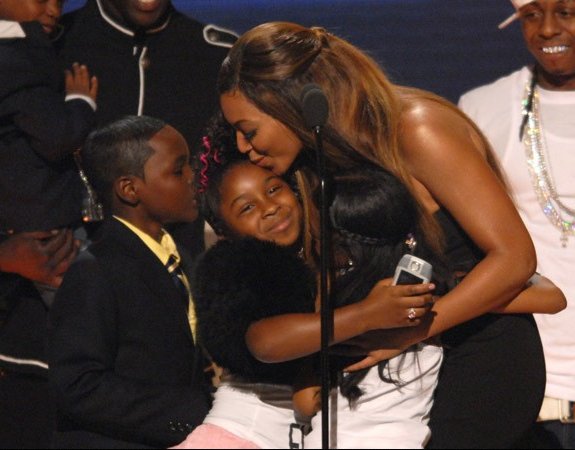 At the 2007 BET Awards, Beyoncé took home awards for Best Female R&B Artist and Video of the Year for 'Irreplaceable', which she shared with the video's director, Anthony Mandler.