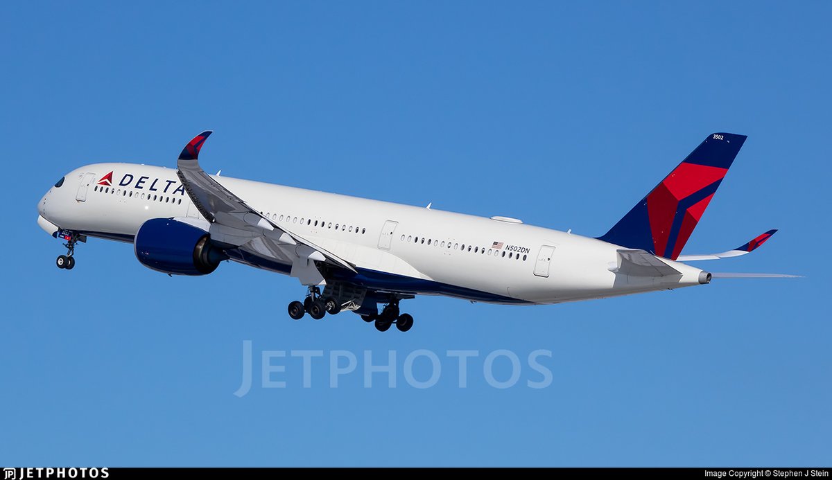 A Delta A350 departing Minneapolis. jetphotos.com/photo/9767773 © Stephen J Stein