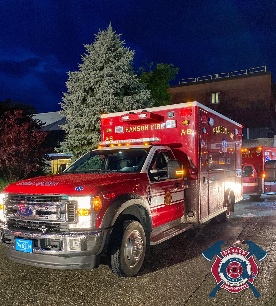 hfd2713's tweet photo. Hanson Ambulance 2 responding mutual aid to the Town of Norwood to assist @NorwoodFire1631 and multiple other mutual aid towns with evacuations at Norwood Hospital due to flooding https://t.co/5z6HecaZHY