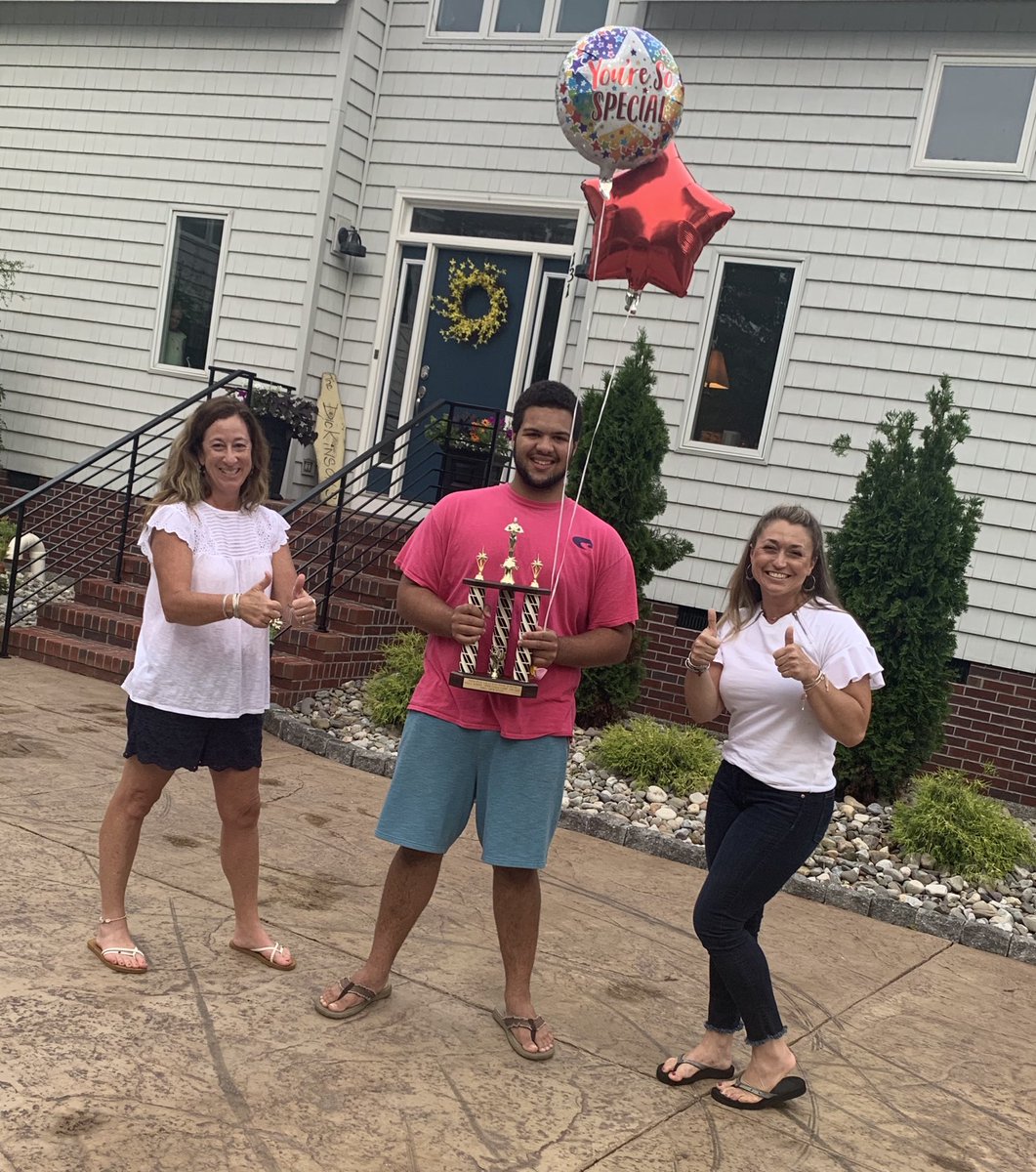 GHSAD's tweet photo. Congratulations Theo for winning the Paul Kirby sportsmanship award- Grafton will miss you!!! ⁦@ClippersGrafton⁩ ⁦@YCSD⁩ https://t.co/Ef4ehKCCVw