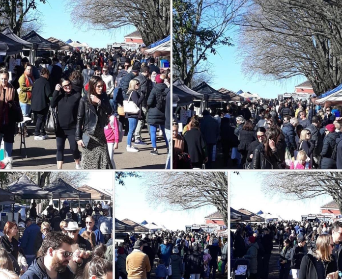 maggiepayne_'s tweet photo. 75 new cases of coronavirus in Victoria!!!!!!

1 in Hotel Quarantine
14 known outbreaks
37 routine testing
23 under investigation

And this was Daylesford market this weekend, when will people get it???? Stay home. https://t.co/rvA3oJRBc7