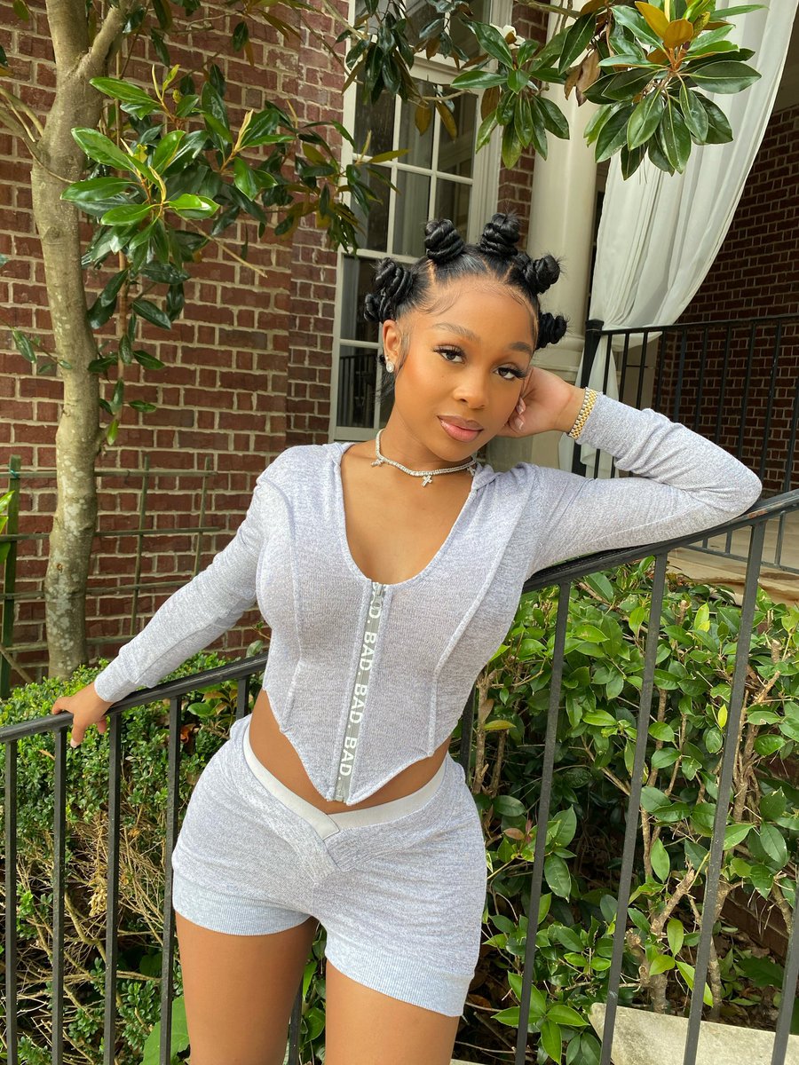 Bantu Knots on a Full Lace Wig installed by me 🔥