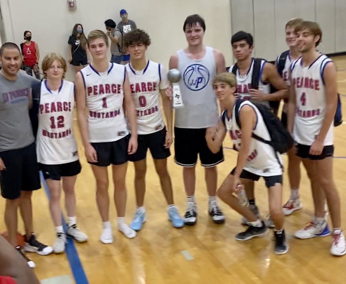 ashelsey's tweet photo. So excited for the great run by @JJP_Basketball and my rising freshman @liammcneeley30 going 4-0 taking the NCAA Red #DallasGASO championship  @TexasHoopsGASO #TexasHoopsGASO https://t.co/noqZkBqVLd