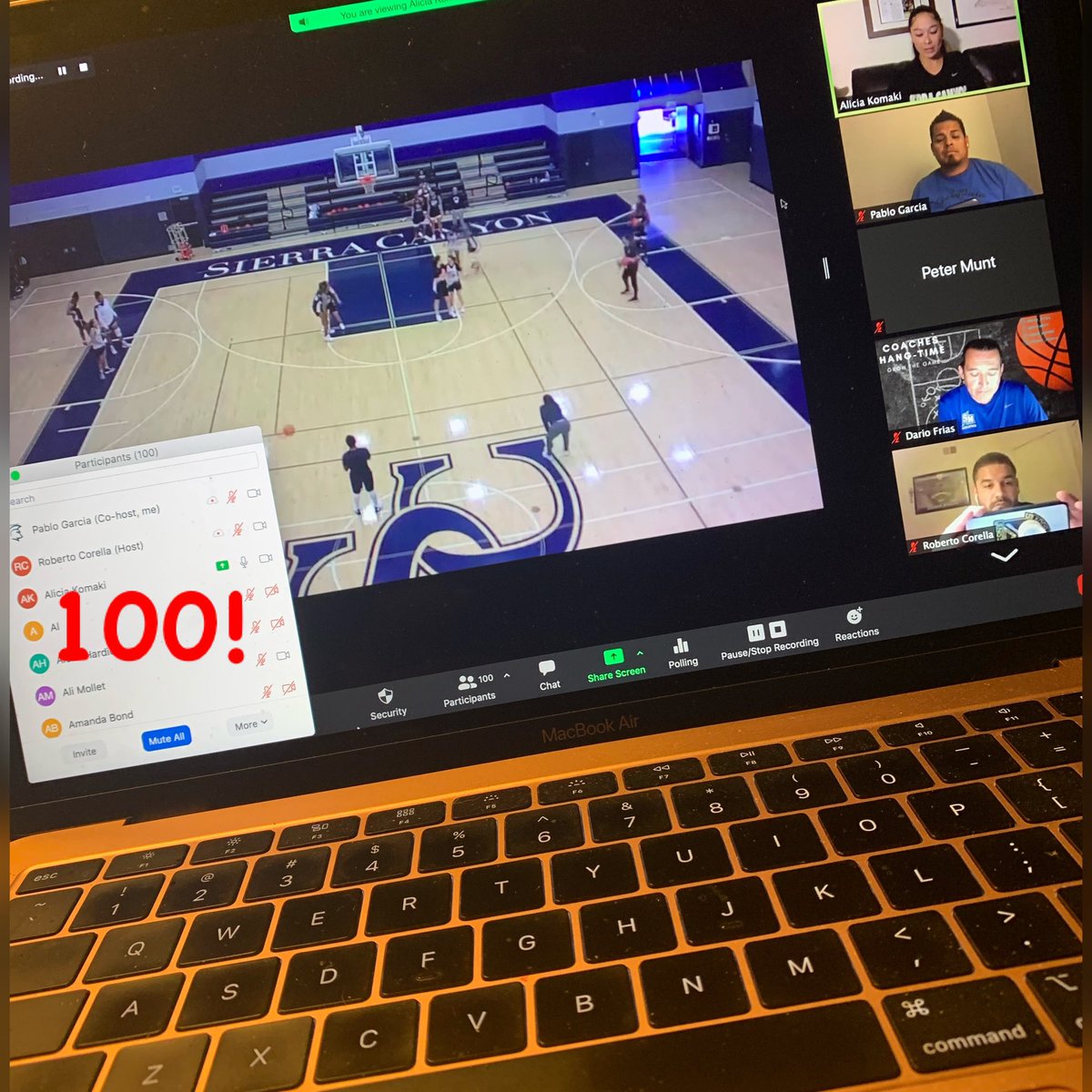 CoachesHangTime's tweet photo. Huge thanks to @iamkomaki for bringing the 🔥 in tonight's session, making over 100 Coaches get better tonight! There are plenty of 🎤dropping moments and even more nuggets of Championship material shared! 🤯 #growthegame #coachessharing #developyourcraft https://t.co/zrovLouHD7