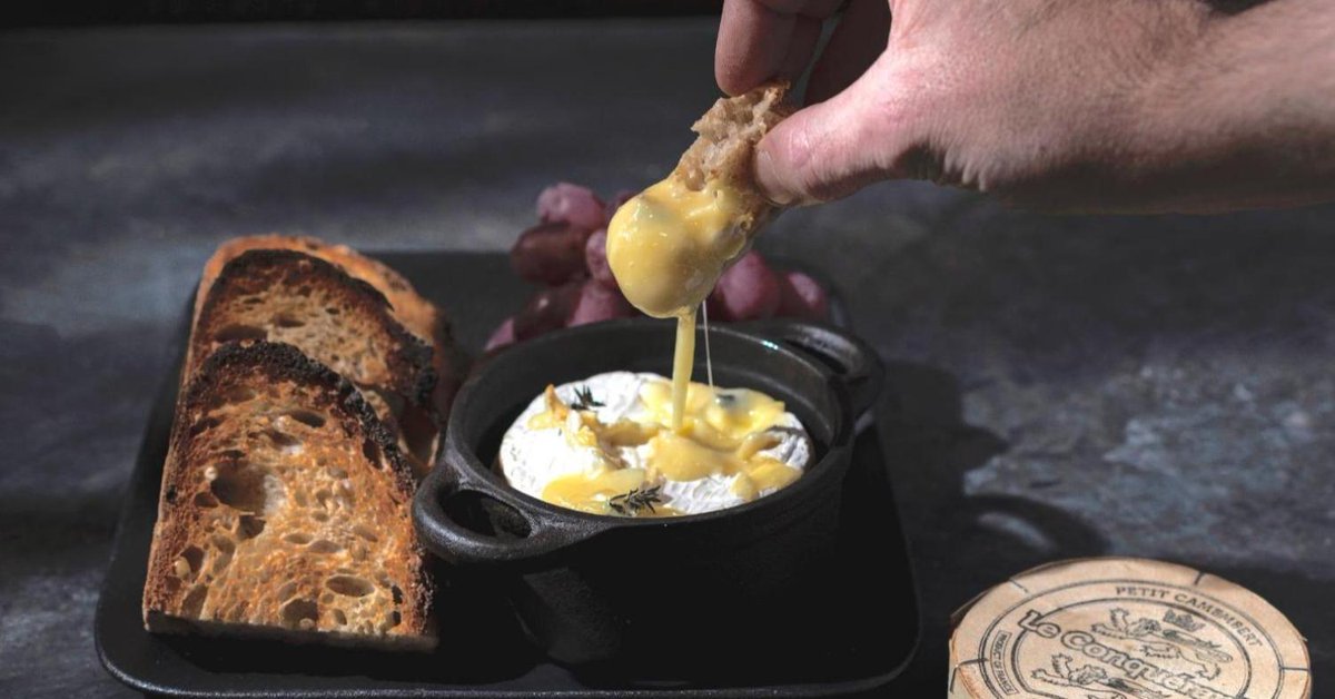 TimeOutMel's tweet image. The Westin's un-brie-lievable High Cheese event is back! And for the first time ever, you can purchase a High Cheese takeaway pack to enjoy at home 😱🧀 Read more: bit.ly/3eH6LSH