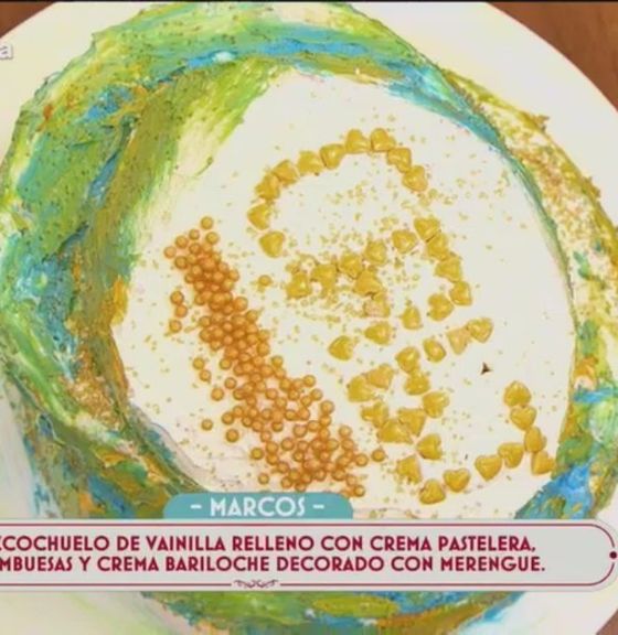 aricanaya1889's tweet photo. La mejor torta amateur es sin dudas la de @marcosbakeoff 👏🏻👏🏻👏🏻👏🏻 #AgustinaBakeOff #DamianBakeOff #samantagate #BakeOkffArgentina https://t.co/kX9agw09Ty