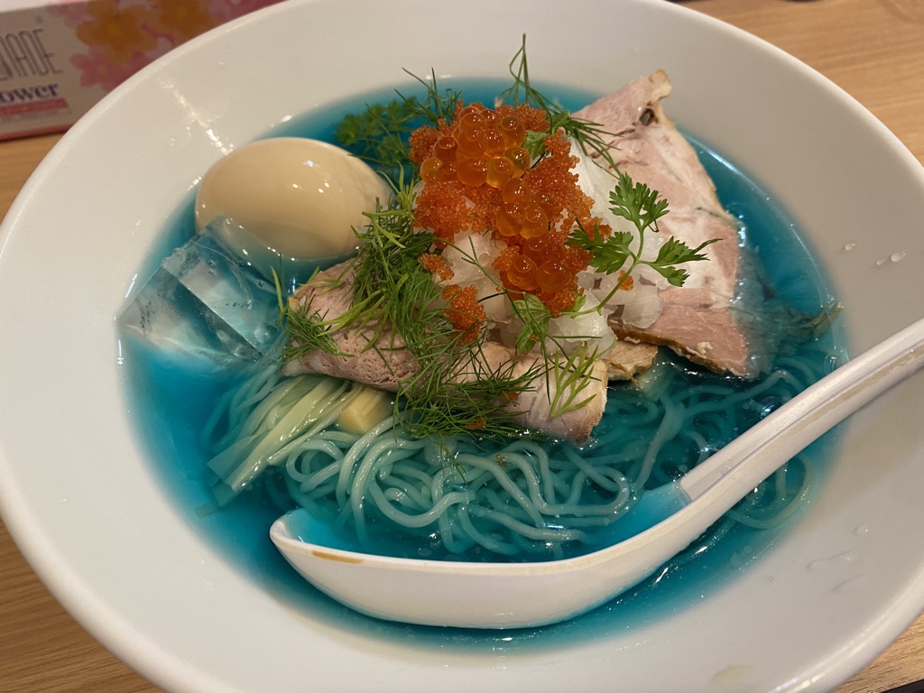 Ryaukwan マリンブルーの風に抱かれて という冷やしラーメン T Co Ekm1e1xvhr Twitter Ryaukwan マリンブルーの風に抱かれて という冷やしラーメン T Co Ekm1e1xvhr Twitter