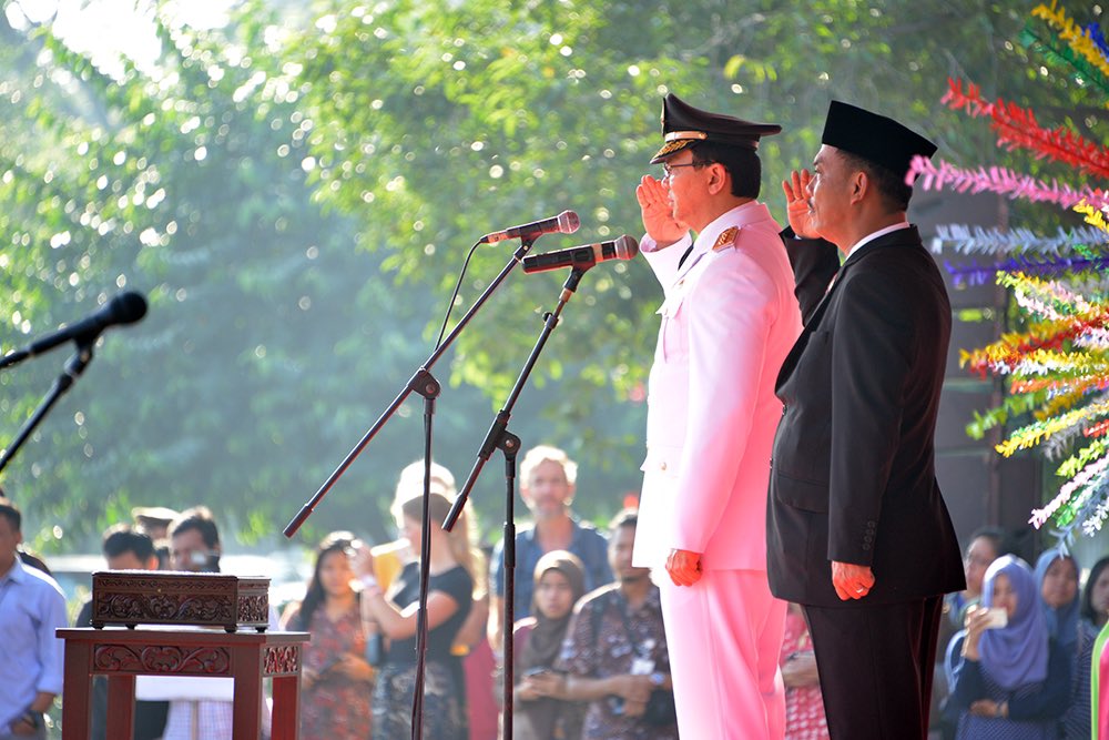 PrasetyoEdi_'s tweet photo. Selamat ulang tahun yang ke-54 @basuki_btp.
Semoga senantiasa diberikan umur yang panjang umur dan penuh keberkahan. Selalu diberikan kesehatan, kebahagiaan, kesuksesan, dipermudah dalam segala hal yang telah direncanakan dan amanah dalam mengemban tugas. Aamiin yarabbal’alamin. https://t.co/cQ2nB2Zfax