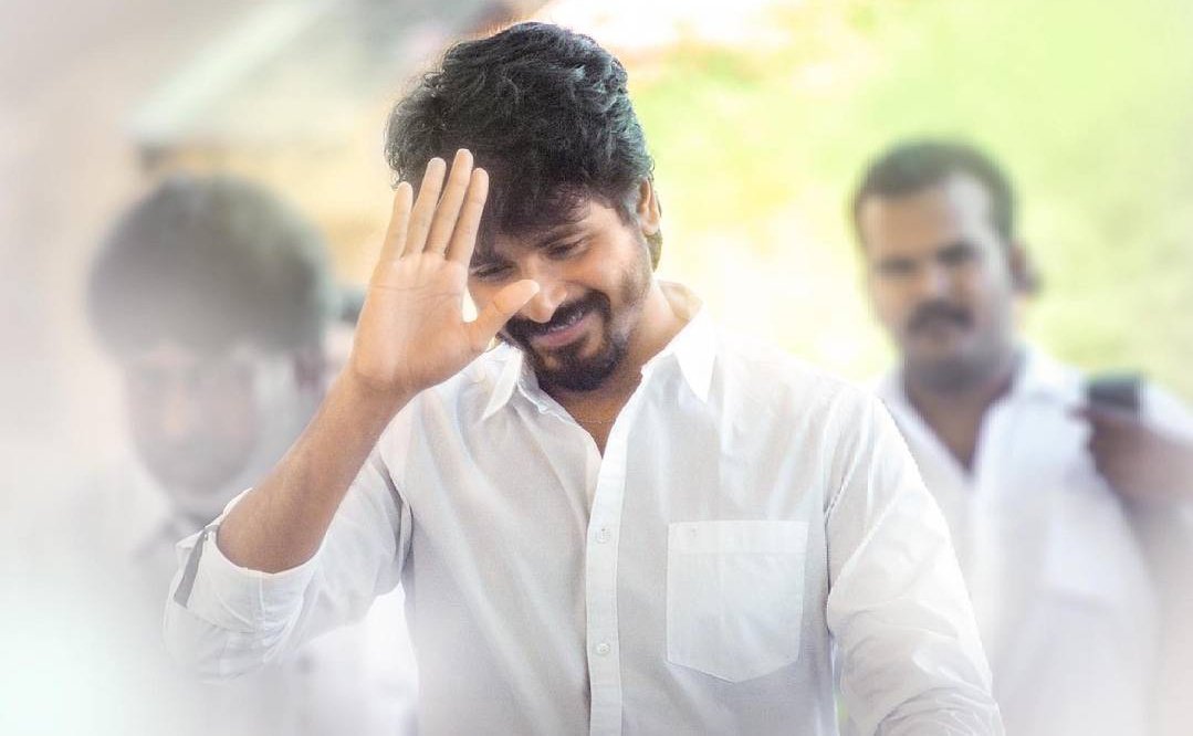 Posted thread abt everything right But one thing i have missedSK - As a singer,lyricist,producer and even did dubbing So A small thread on those things