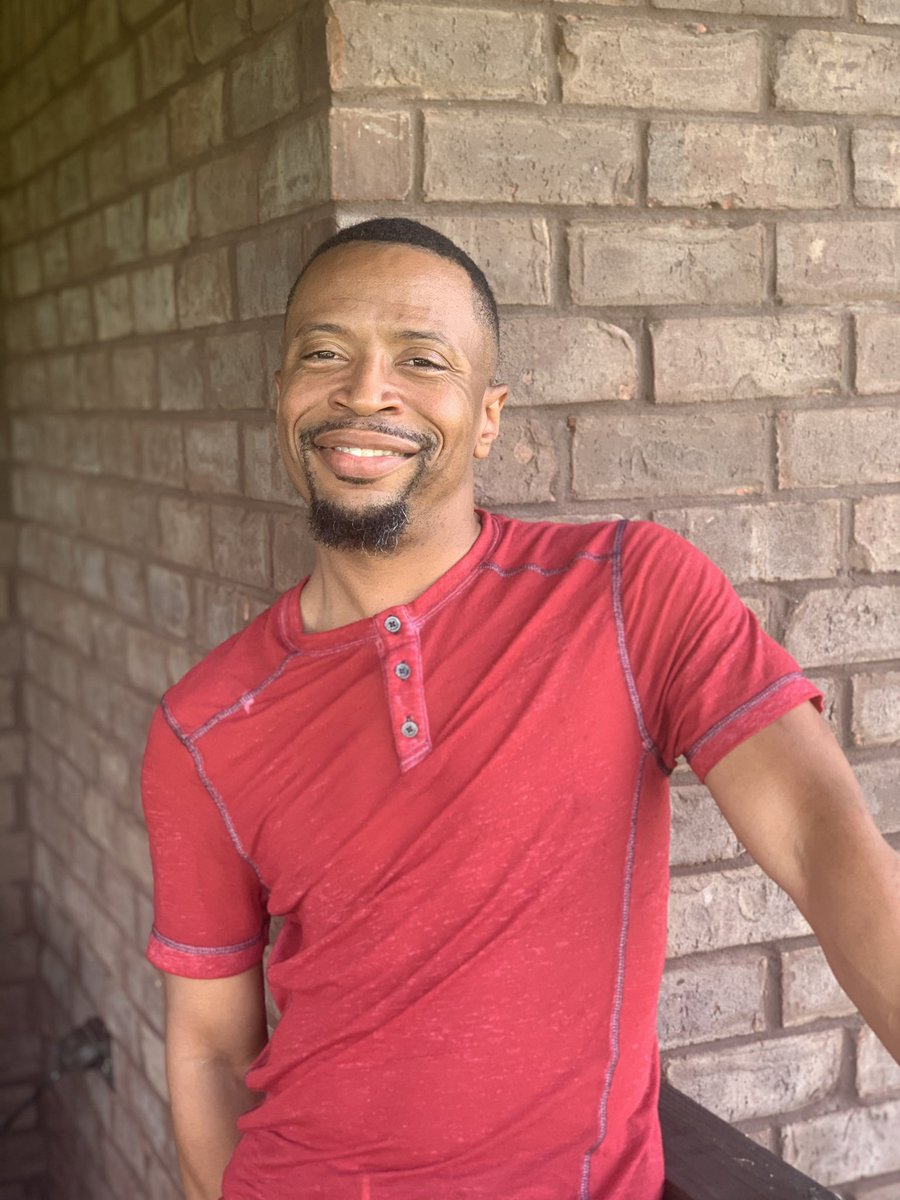 Take the time to smile. #blackmensmile #sundayvibes #behappy