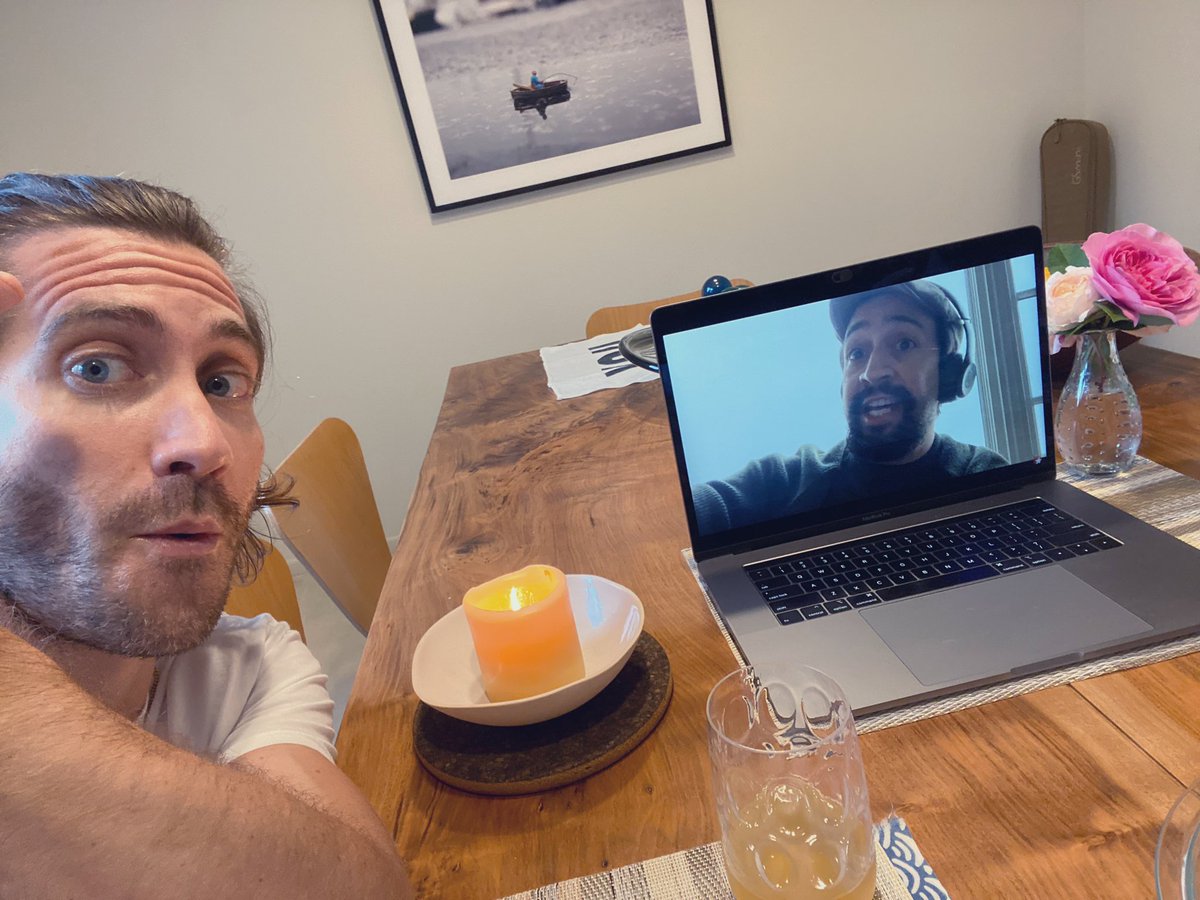 bobby berk:bobby is obviously gonna help with jake’s home because that shit be looking BLAND. that picture is probably the only decoration we’ve seen in his house so far and i’m concerned. does he live in a basement? guess we’ll never know