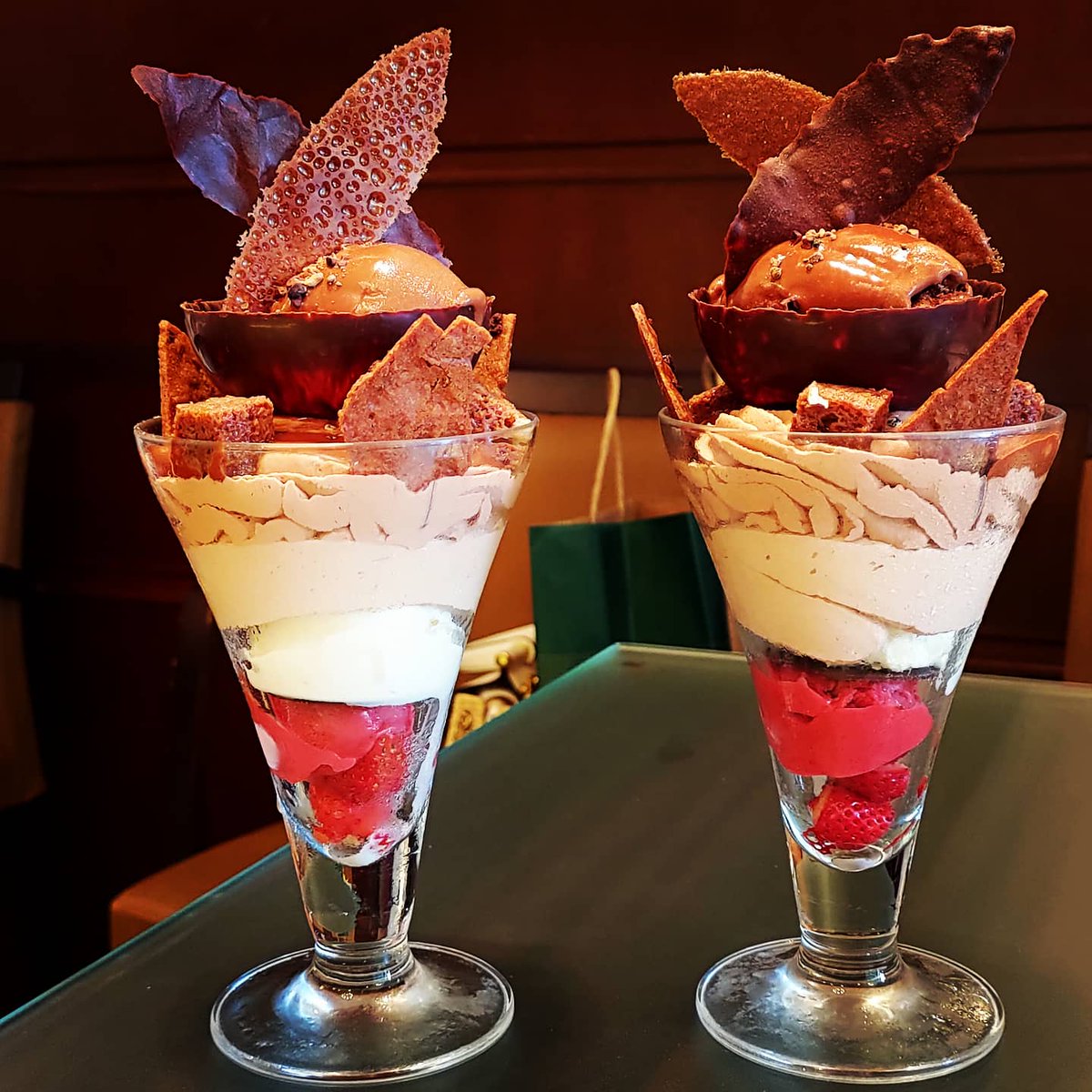 Tateomi Fujino در توییتر ランチの後 チョコレートのパフェを頂きました Marunouchi 丸の内 Shinmarunouchibuilding 新丸の内ビル 新丸ビル Paletdor パレドオール Chocolatierpaletdor ショコラティエパレドオール Chocolatier ショコラティエ Parfait Tateomi Fujino در توییتر ランチの後 チョコレートのパフェを頂きました Marunouchi 丸の内 Shinmarunouchibuilding 新丸の内ビル 新丸ビル Paletdor パレドオール Chocolatierpaletdor ショコラティエパレドオール Chocolatier ショコラティエ Parfait