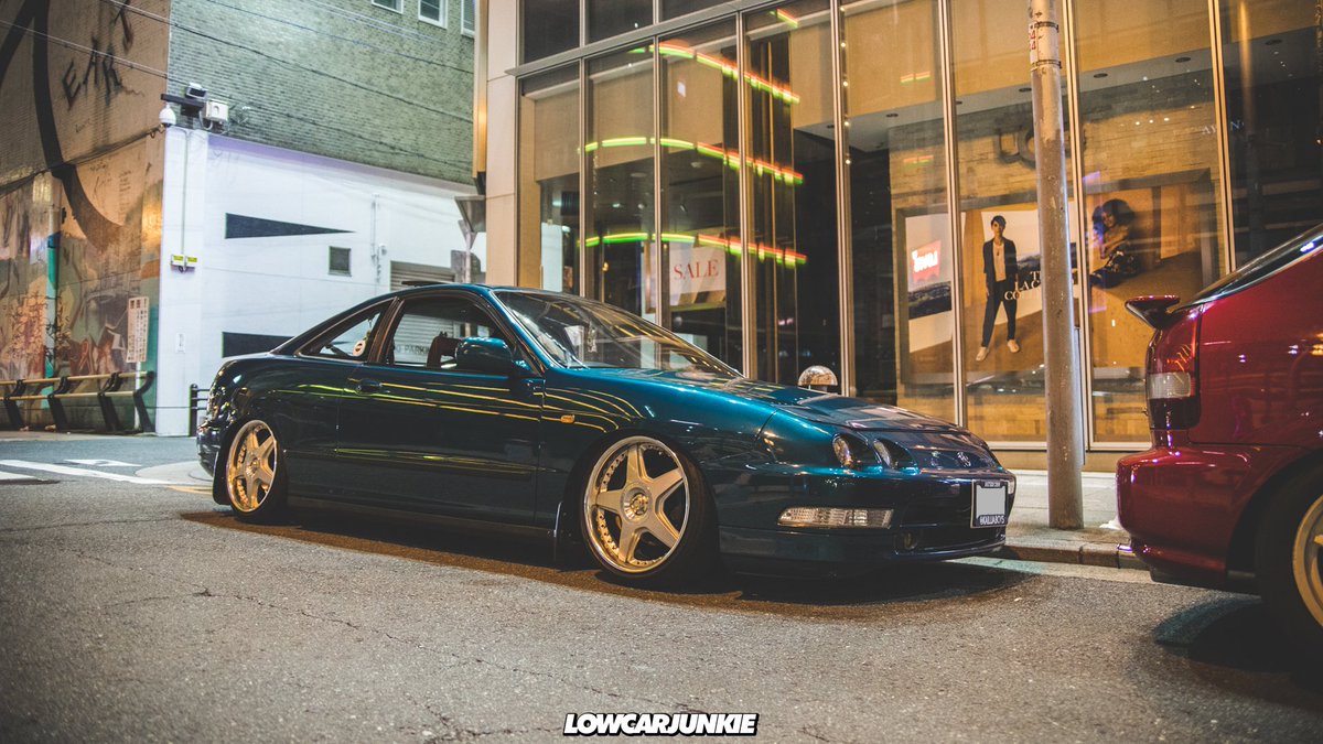 2n2kk's tweet photo. #俺の型落ち
OSAKA Street🔥🔥🔥
#LowCarJunkie
#OSACAlifornia
#RacingHart
#平日秘密俱楽部 https://t.co/rMCP8TIG2i